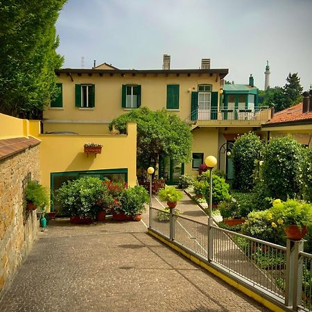 Le Residenze Dei Serravallo Triest Exterior foto