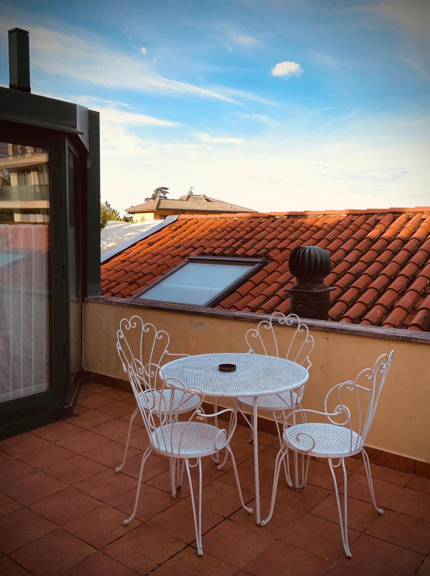Le Residenze Dei Serravallo Triest Exterior foto