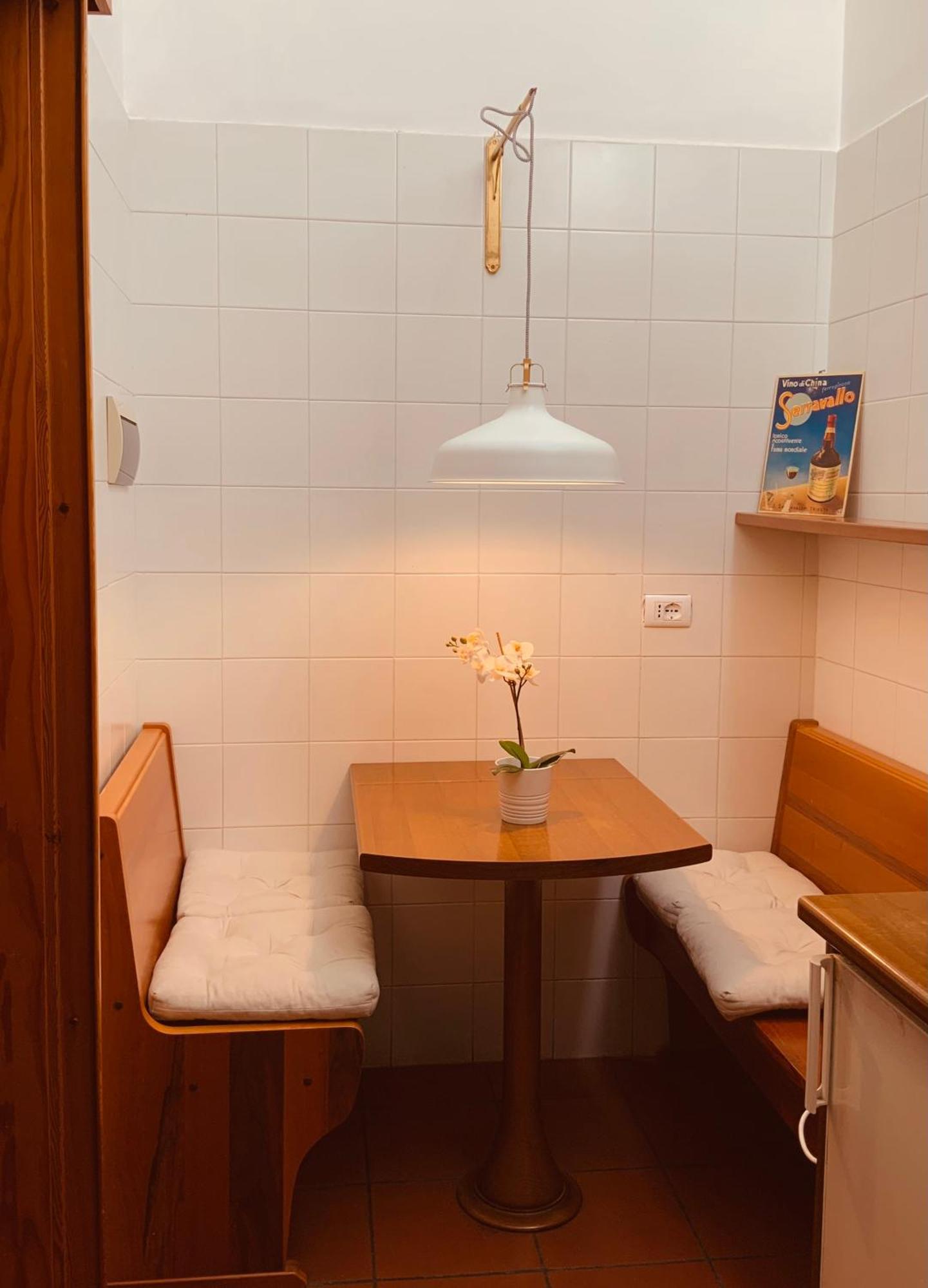 Le Residenze Dei Serravallo Triest Exterior foto